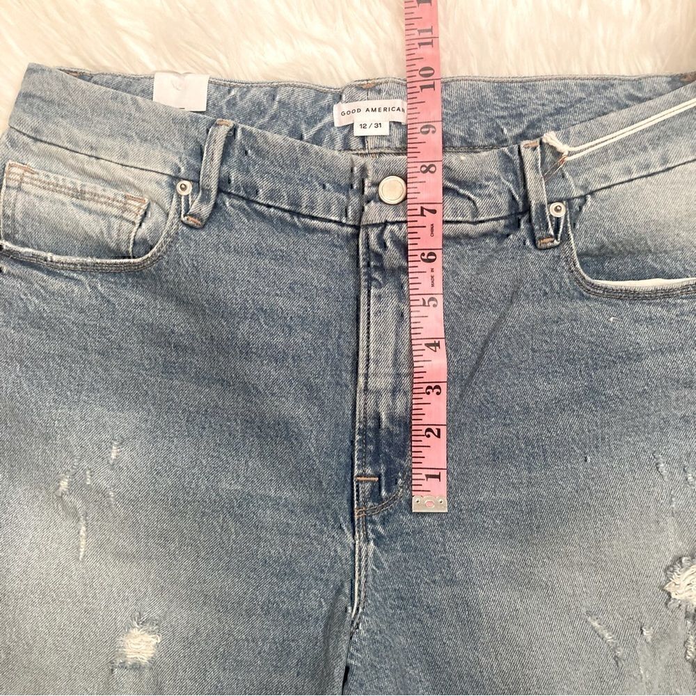 NWT Good  American  ‘Good  Classic’  Distressed High Rise Stretch Jeans - Picture 9 of 10
